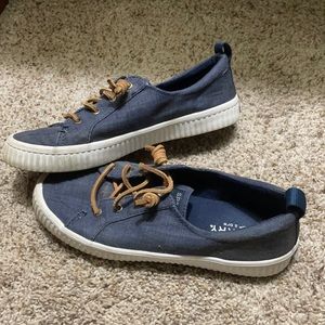 I’m selling 7.5 Women Sperry’s that are navy blue